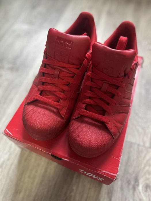 Adidas superstar shoe