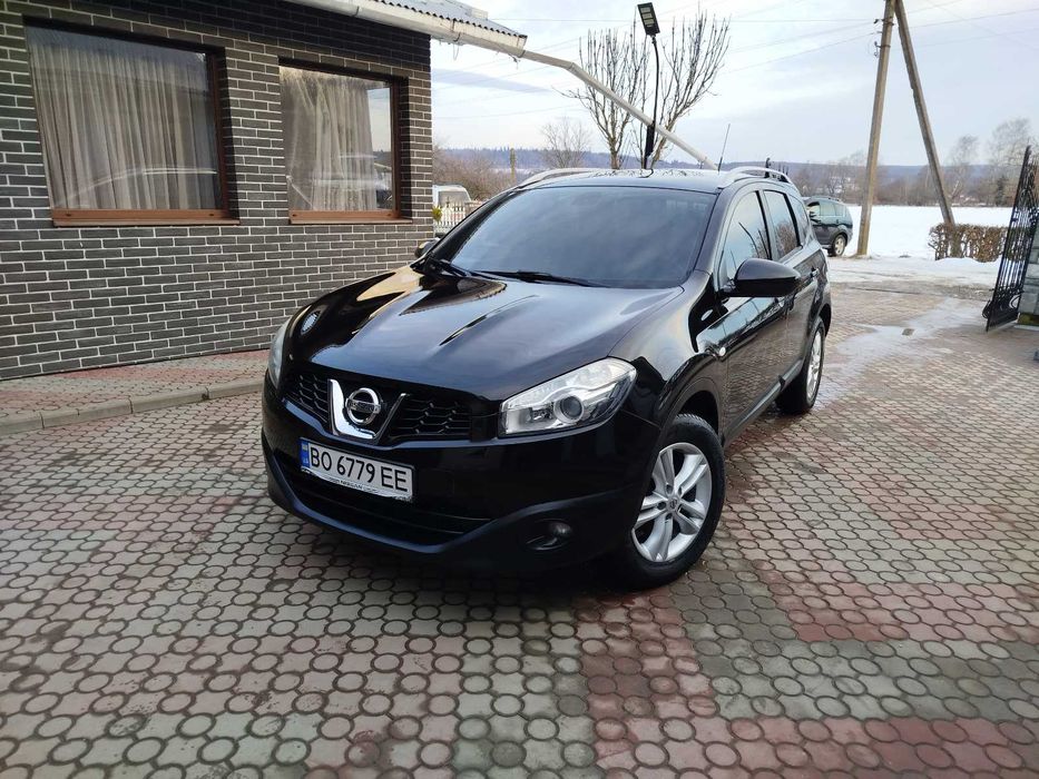 Нісан Кашкай +2 2010 рік 1.5 дизель