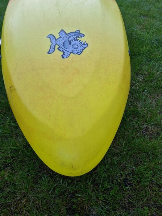 Kajak pyranha karnali rozm. M