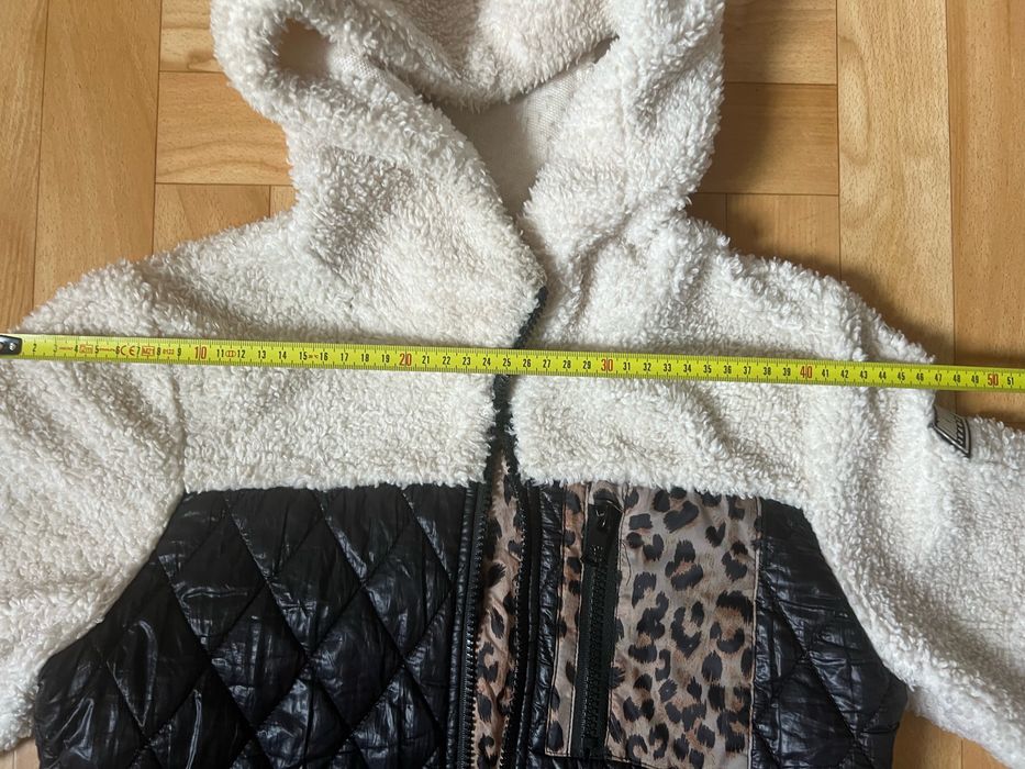 Bluza, kurtka czarno - biała