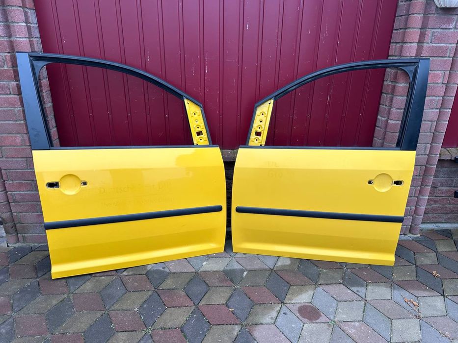 Дверка Двері Ліва Права VW Volkswagen Caddy Ідеальний Стан