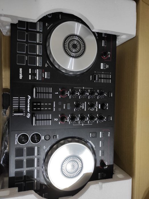 Controlador DDJ-SB3 Pioneer