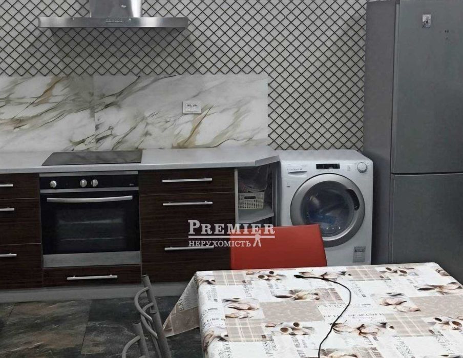 2-поверховий будинок 169 кв.м з ремонтом с Корсунци