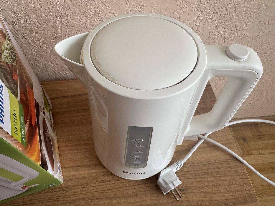 Електрочайник PHILIPS HD9318/00