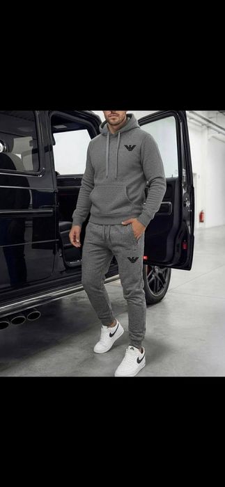 Dresy męskie Nike Puma ea7 Lacoste itp
