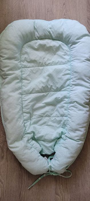 Кокон для  немовлят baby nest