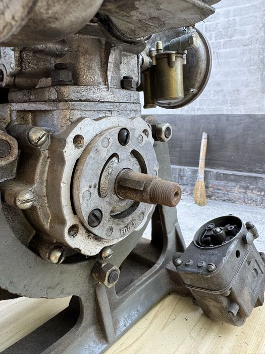 Двигатель бензиновый Д-300