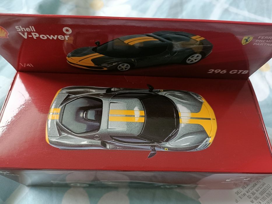 Shell Ferrari 296 GTB autko na Bluetooth zdalnie sterowane nowe parago