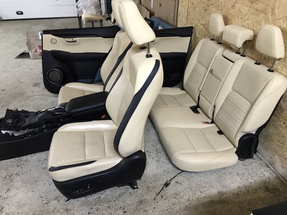 Салон  2015 Lexus NX