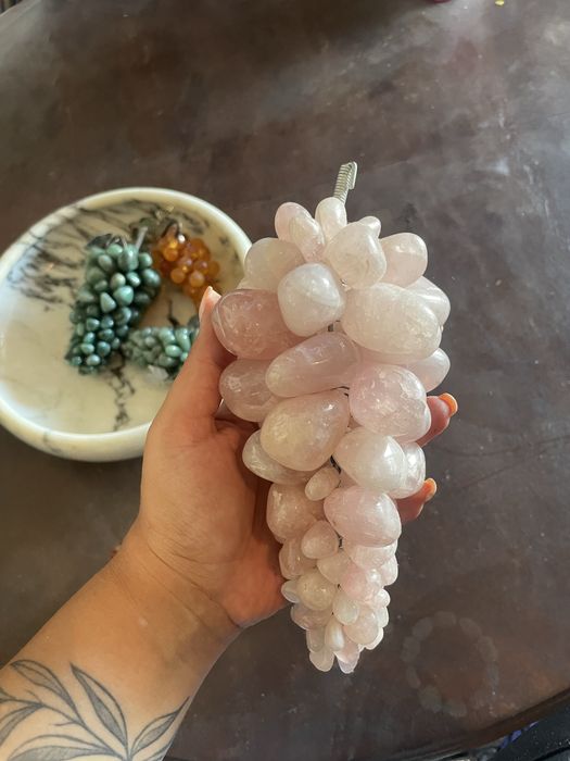 Conjunto de uvas vintage chinesas com taça