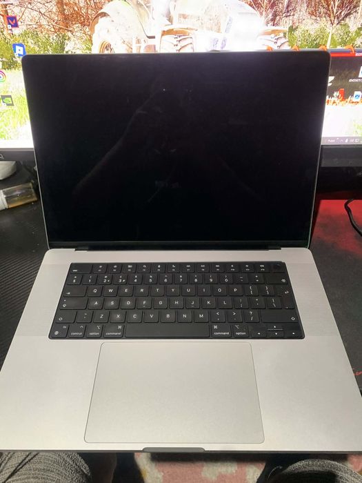 MacBook Pro M1 512 GB 16 cali A2485 iCloud Części