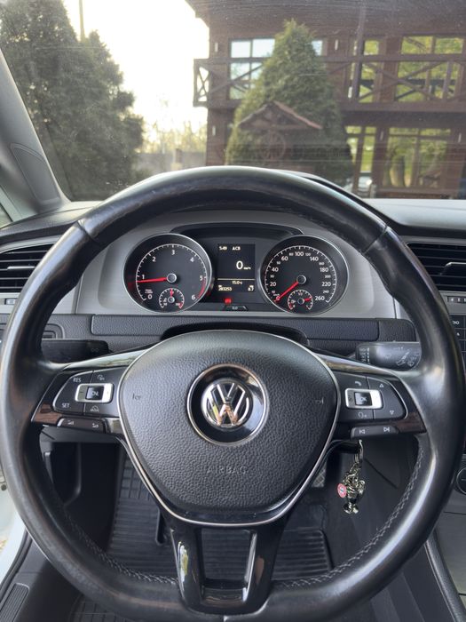 Продаю GOLF 7 2014 рік