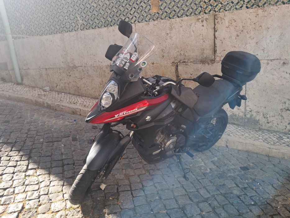 Suzuki V-Strom 650 XT