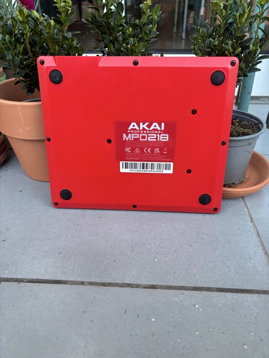 Akai MPD218 controlador midi