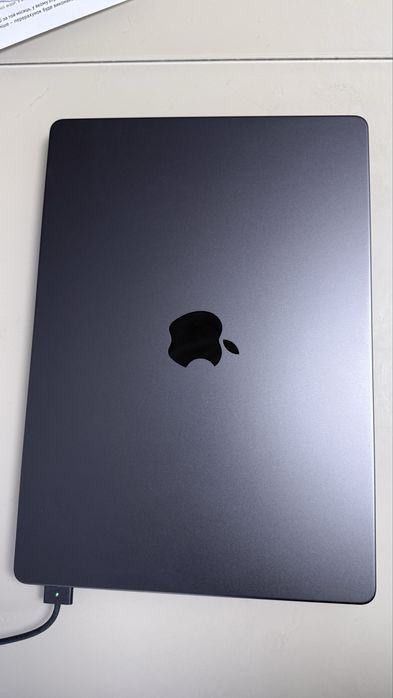 Macbook m4 pro 24/512