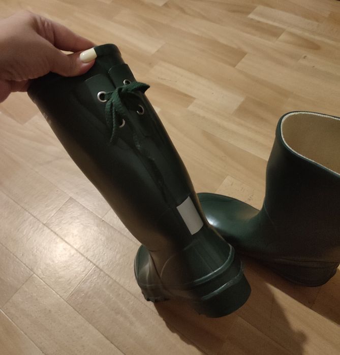 Продам резиновые сапоги Tretorn  женская р 37