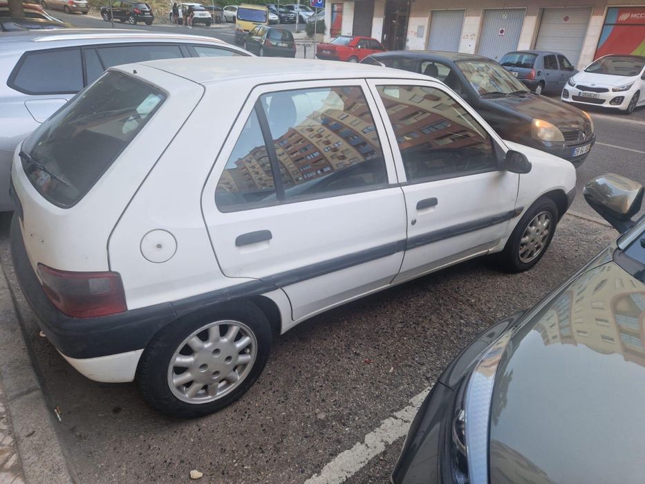 Citroen saxo em bom estado
