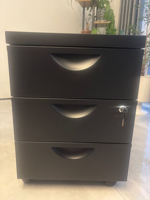 Szafka kontenerek pod biurko