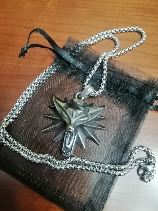 The witcher colar