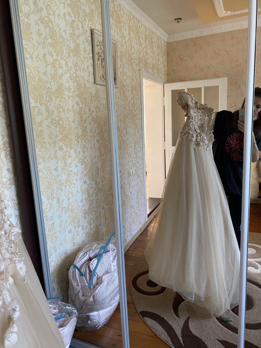 Випускна сукня