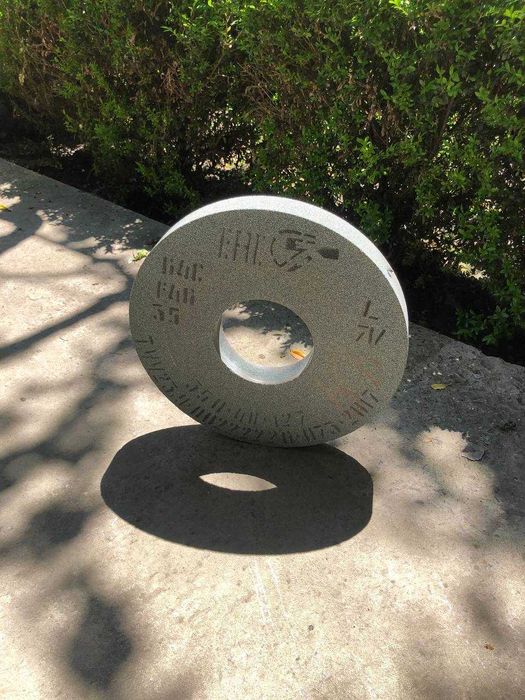 Абразивные шлифовальные круги 14А25А//54С/64С - 300/350/400х40х76/127/