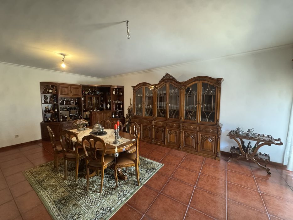 Sala antiga, material com muita qualidade