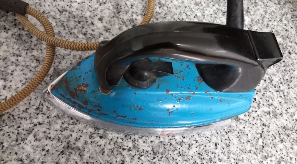 FERRO DE ENGOMAR,VINTAGE.Decoração,Colecção ou Uso.Casa,Sala,Quarto.