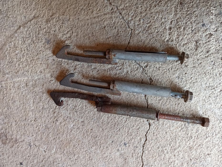 Кріплення на запаску корзина sprinter 903 Lt 906 crafter