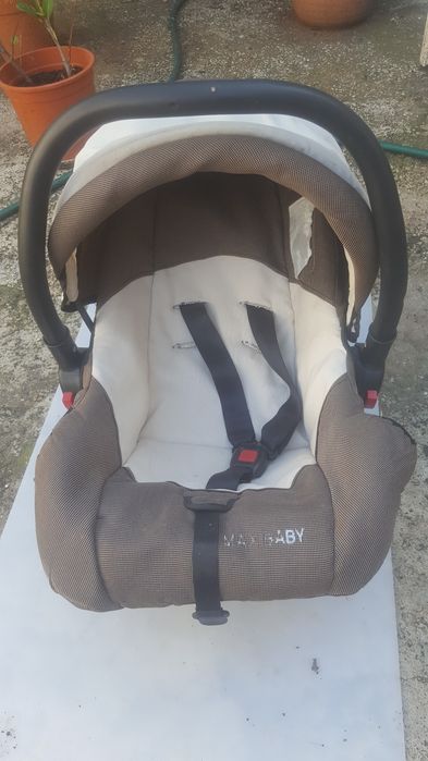 Ovo para  transporte  de bebê