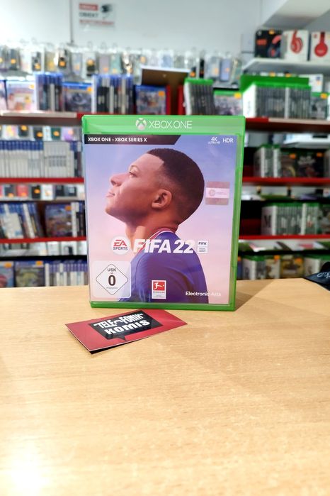 FIFA 22 Xbox One // Xbox Series X