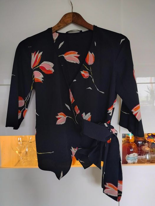 M Zara Bluzka kopertowa na zakładkę wiązana