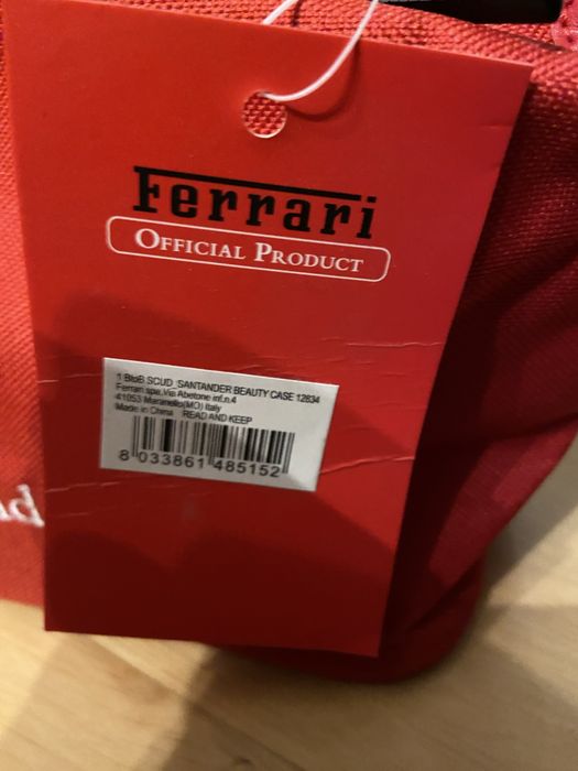 Kosmetyczka Scuderia Ferrari