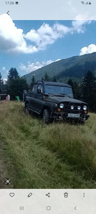 Здається котедж на три окремі номери