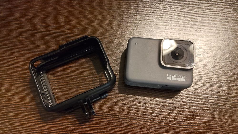 GoPro 7 silver + ramka