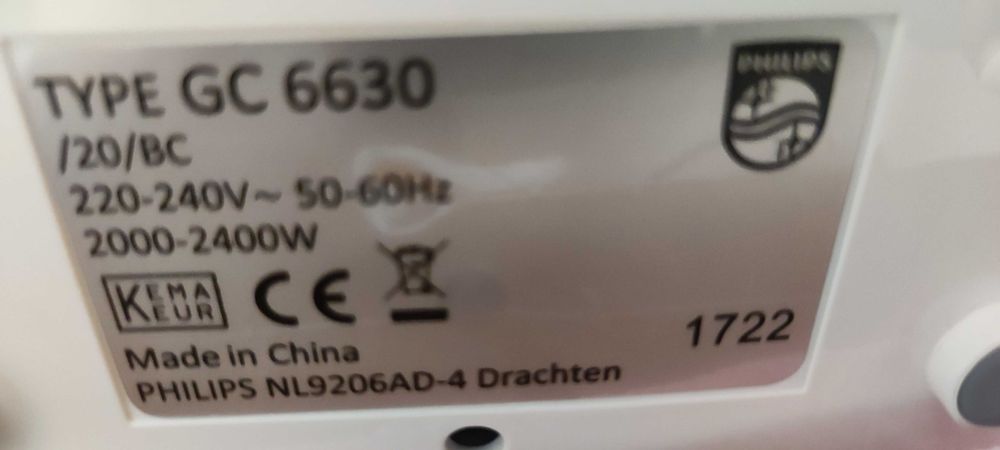 Ferro de Engomar com Caldeira Philips SpeedCare GC6630