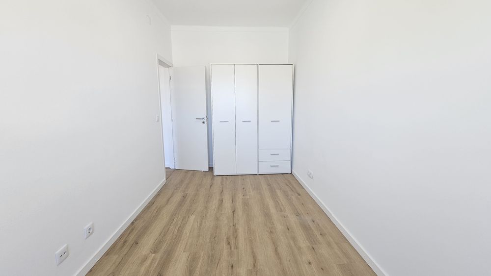 T2 Totalmente remodelado na  Moita