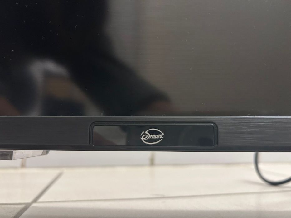 Smart Tv 32” como nova e sem marcas