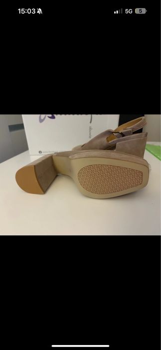 Sandały zamszowe na słupku Maciejka