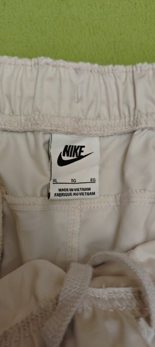 Новые штаны Nike