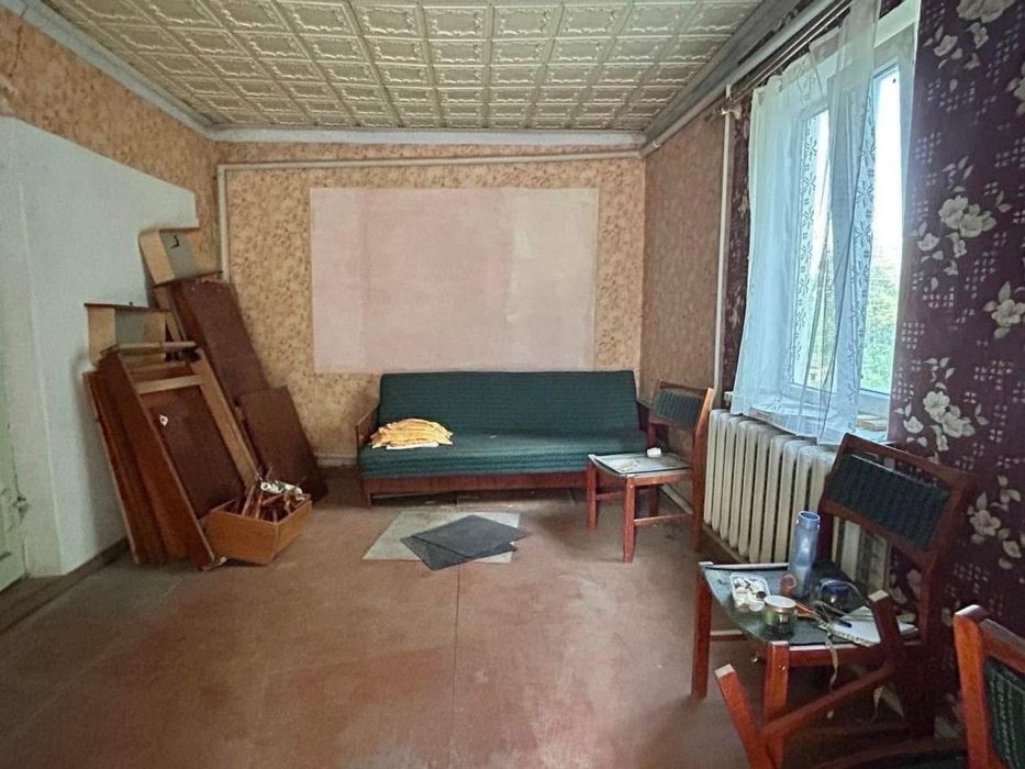 Продам будинок з великою територією