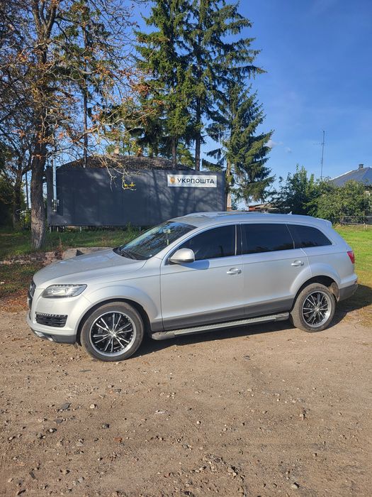продам audi Q7 3tdi