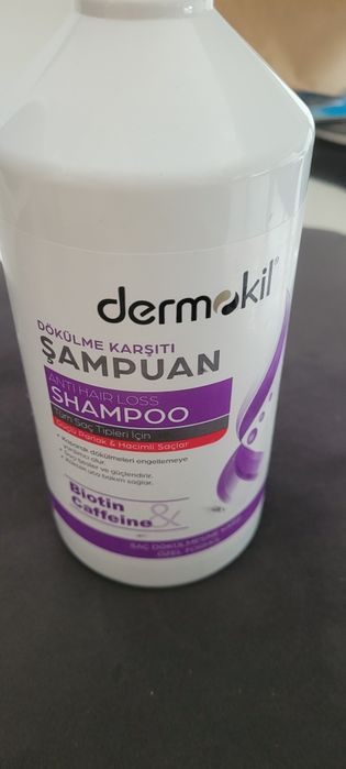Szampon przeciw wypadaniu włosów bio ty na, kofeina. 1000ml.Polecam.