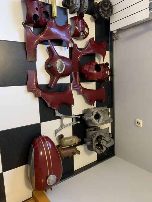 Запчастини до яви 360,є практично все.