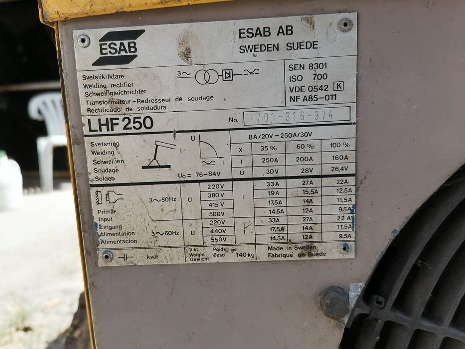 Máquina de soldar esab LHF-250