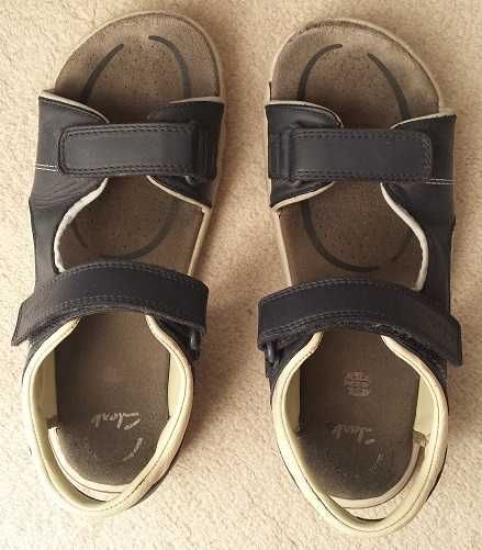 Clarks – Wygodne sportowe sandały chłopięce – rozm. 37