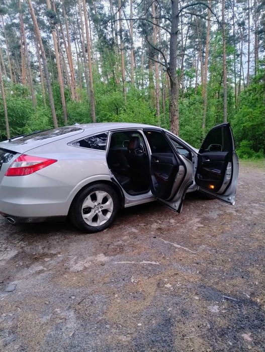Honda Crosstour 2011 VIN 1HGTF2850CL600172 фото оголошення 4 з 16