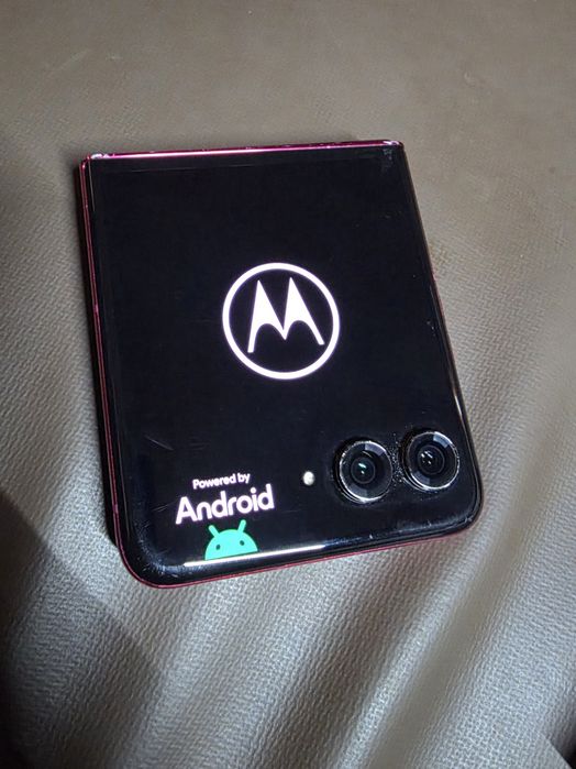 Motorolla razr 50 ultra 12/512 gb