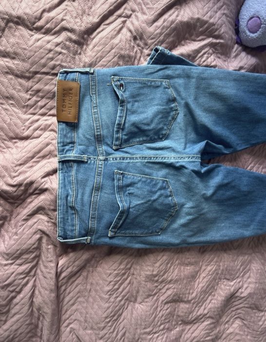 Tommy hilfiger spodnie w26L30