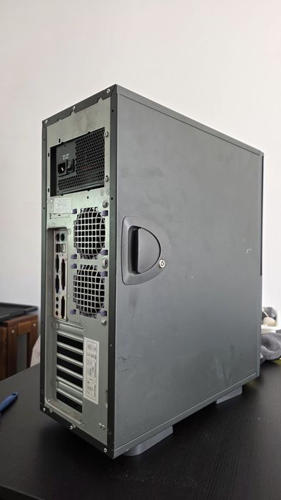 Caixa para computador