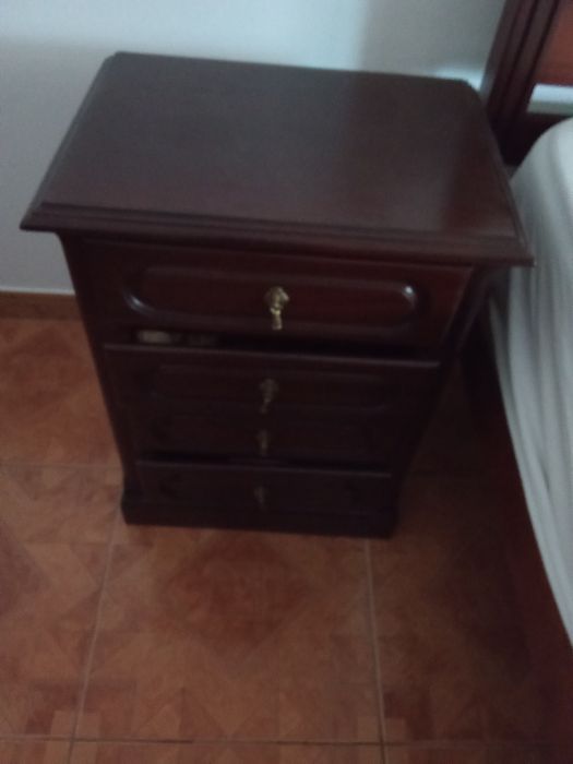 Vendo mobília de quarto de casal